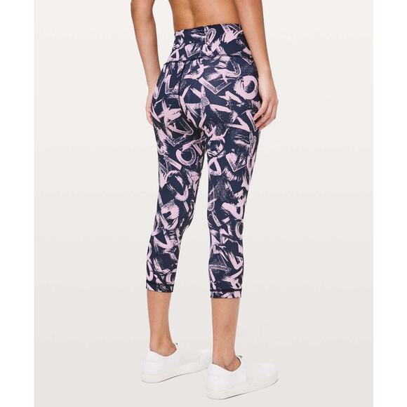 Lululemon Wunder Under Crop Luxtreme 21" Graffiti Pop Antoinette True Navy 6 - Picture 2 of 11